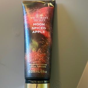Victoria’s Secret Moon Spiced Apple lotion